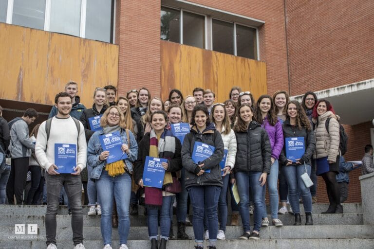Custom semester program for college students -Study abroad program in Pablo de Olavide university