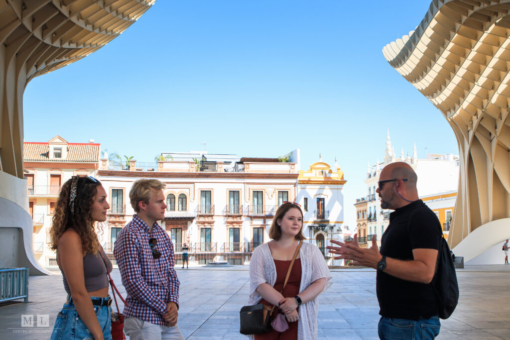 Tourism jobs with Spanish language skills
