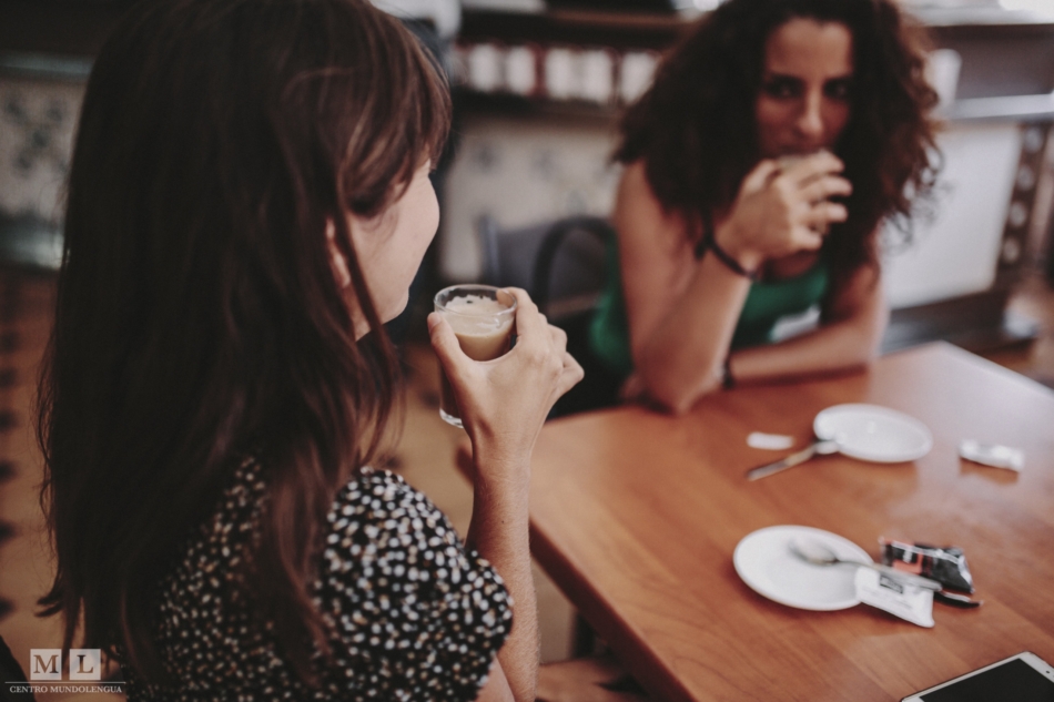 Students at a cozy cafeteria