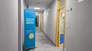 Detalles de aulas - Instalaciones de la Escuela en Cádiz